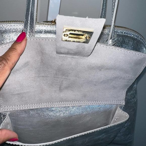 Bevini Modena The Bugatti, Laminated Leather Tote Bag NWOT - Picture 14 of 16